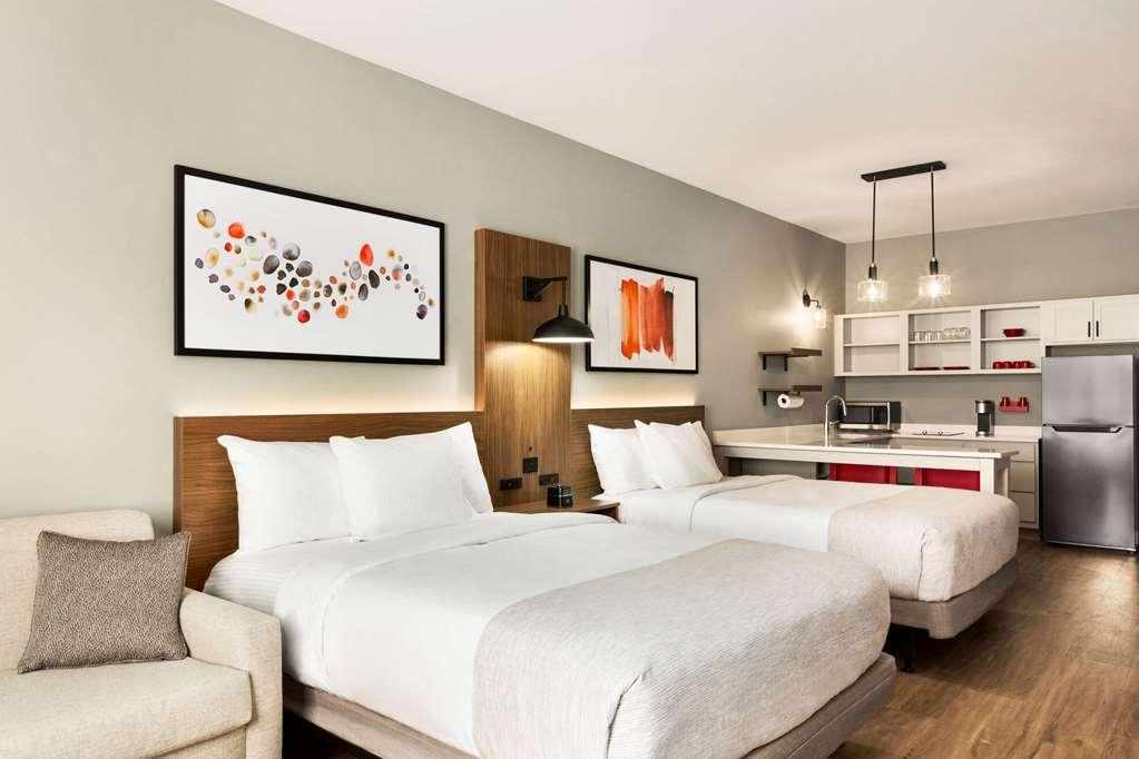Hawthorn Mount Laurel Hotel Room photo